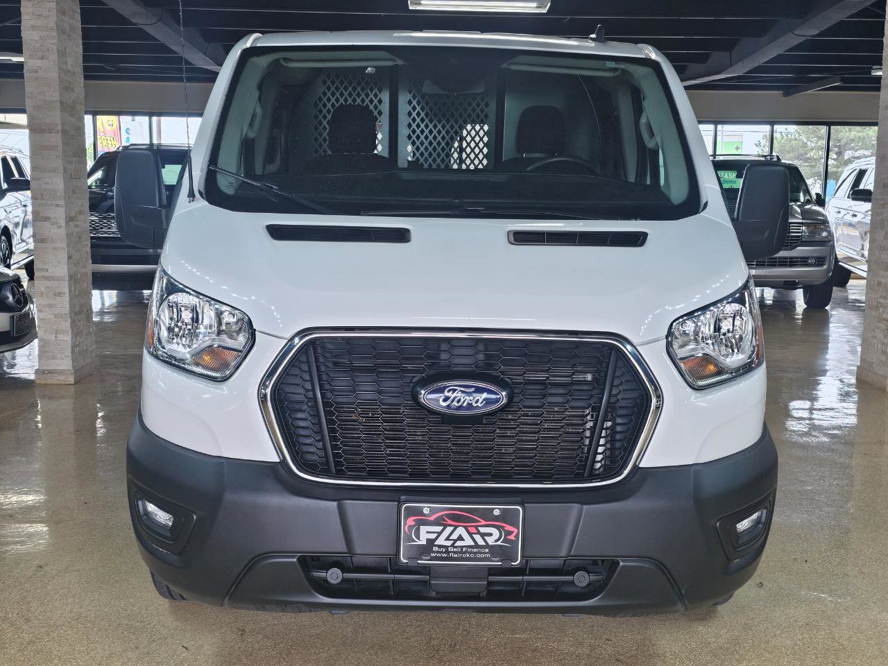 Used 2022 Ford Transit 250 Low Roof w/ Exterior Upgrade Package RWD image 2