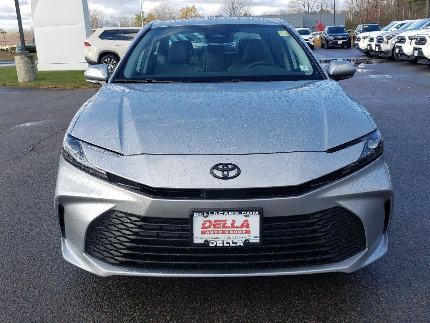 Used 2026 Toyota Camry LE w/ Convenience Package image 3