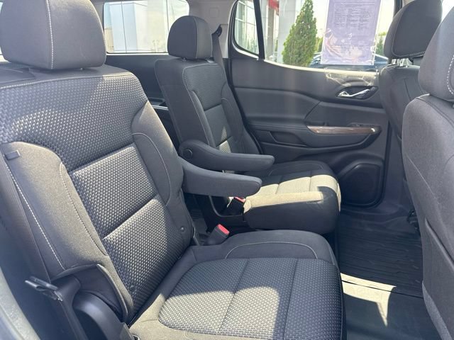 Used 2023 GMC Acadia SLE w/ Driver Convenience Package FWD image 28