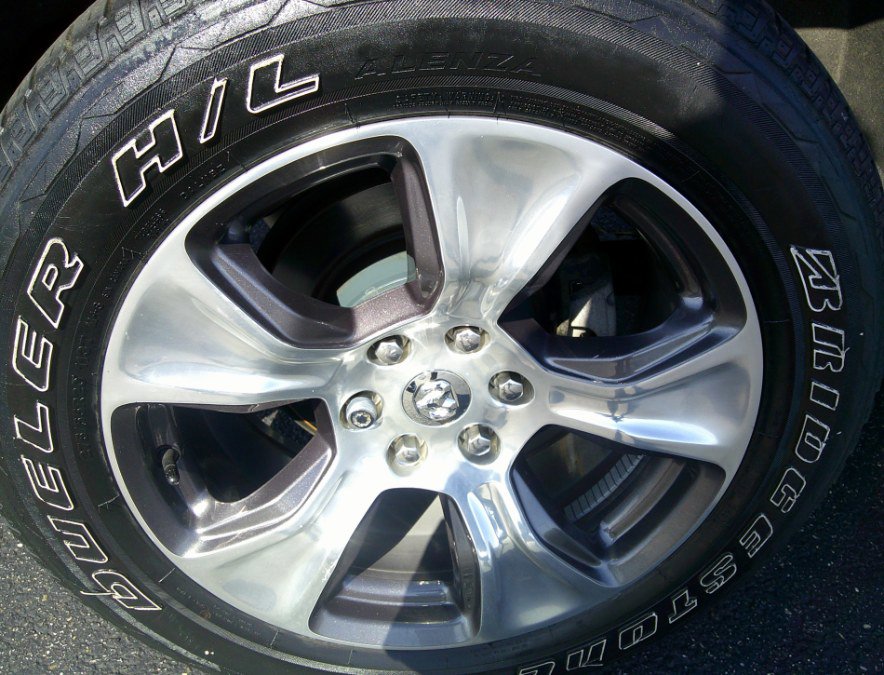 Used 2019 Chevrolet Tahoe LT image 18