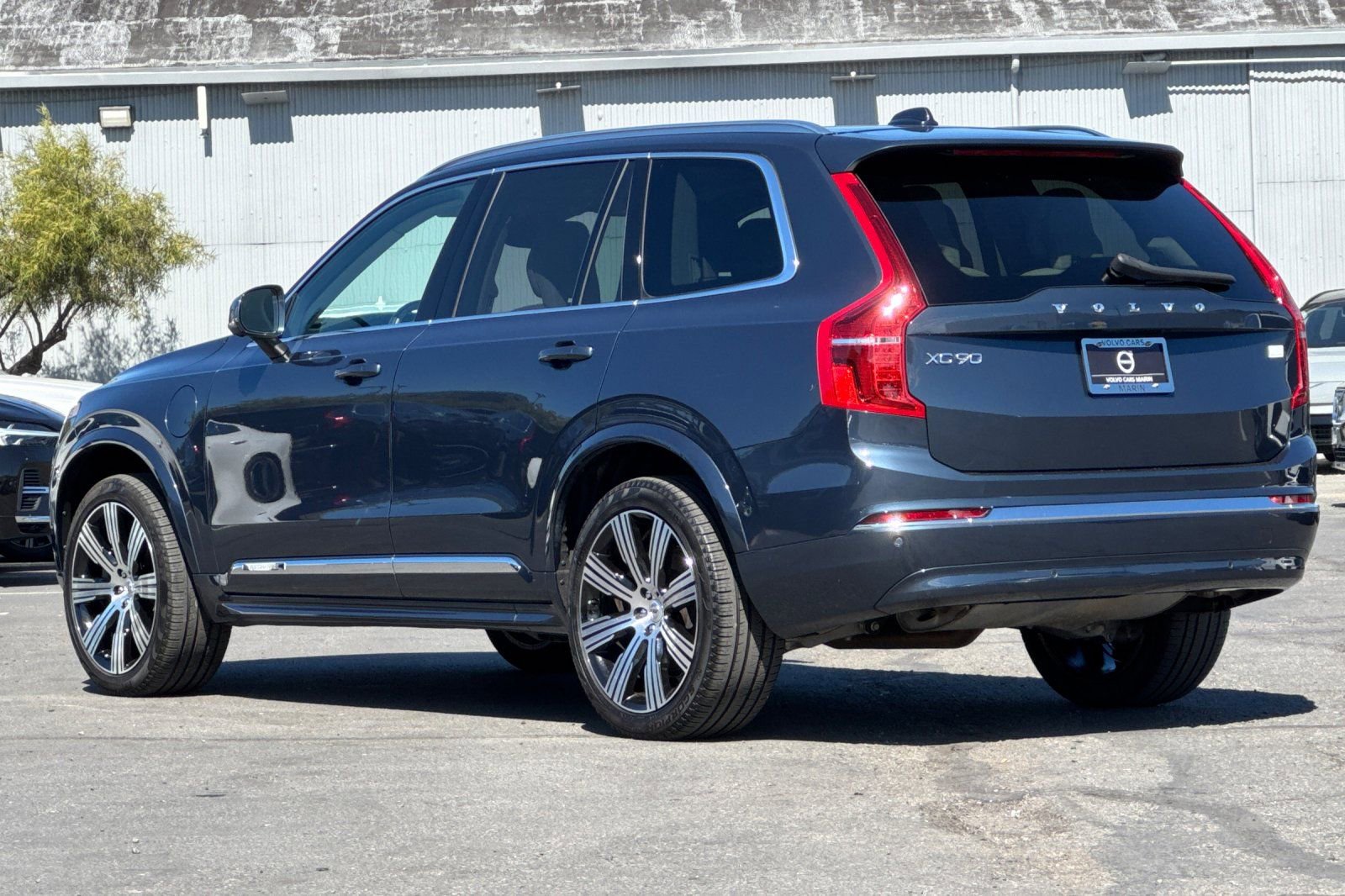 Used 2023 Volvo XC90 T8 Plus image 7