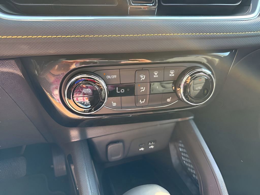 New 2025 Chevrolet TrailBlazer ACTIV w/ Convenience Package AWD/4WD image 35