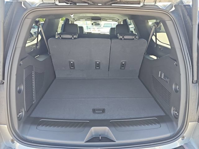 New 2026 GMC Yukon XL Elevation AWD/4WD image 17
