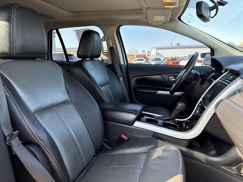Used 2011 Ford Edge Sport w/ Canadian Touring Pkg AWD/4WD image 19