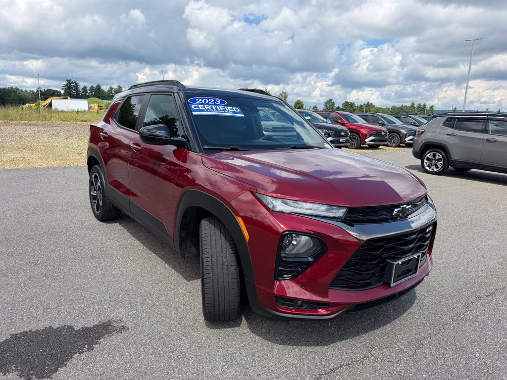 Used 2023 Chevrolet TrailBlazer RS w/ Convenience Package AWD/4WD image 4