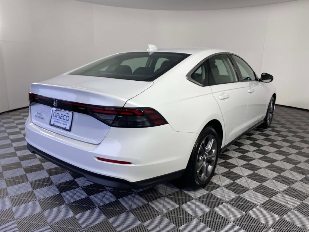 Used 2024 Honda Accord EX image 8