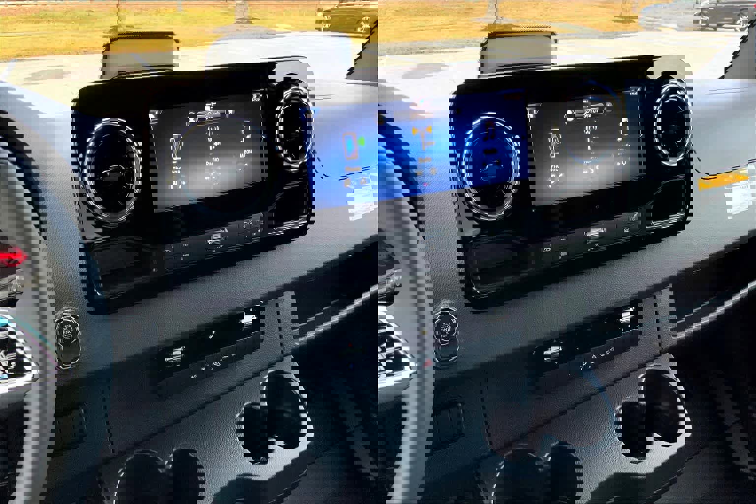 Used 2025 Mercedes-Benz Sprinter 2500 image 6