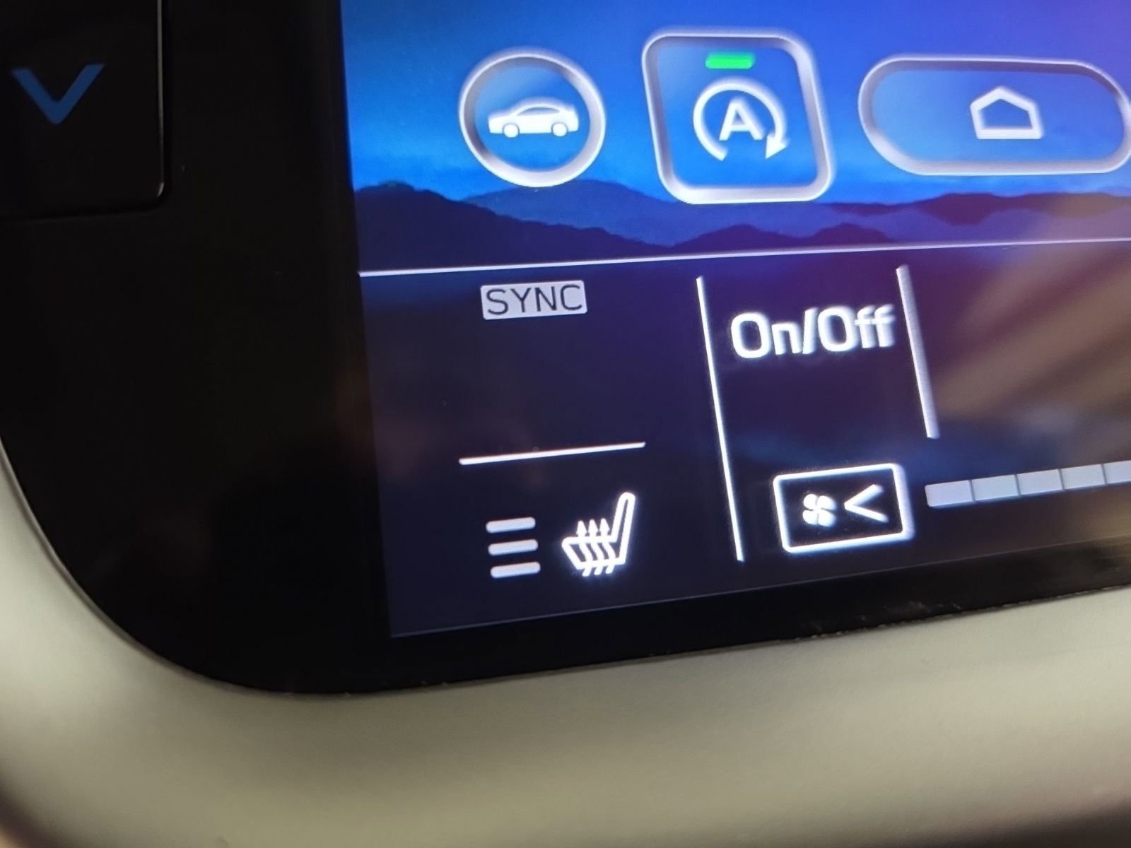 Used 2022 Subaru Outback Premium image 21