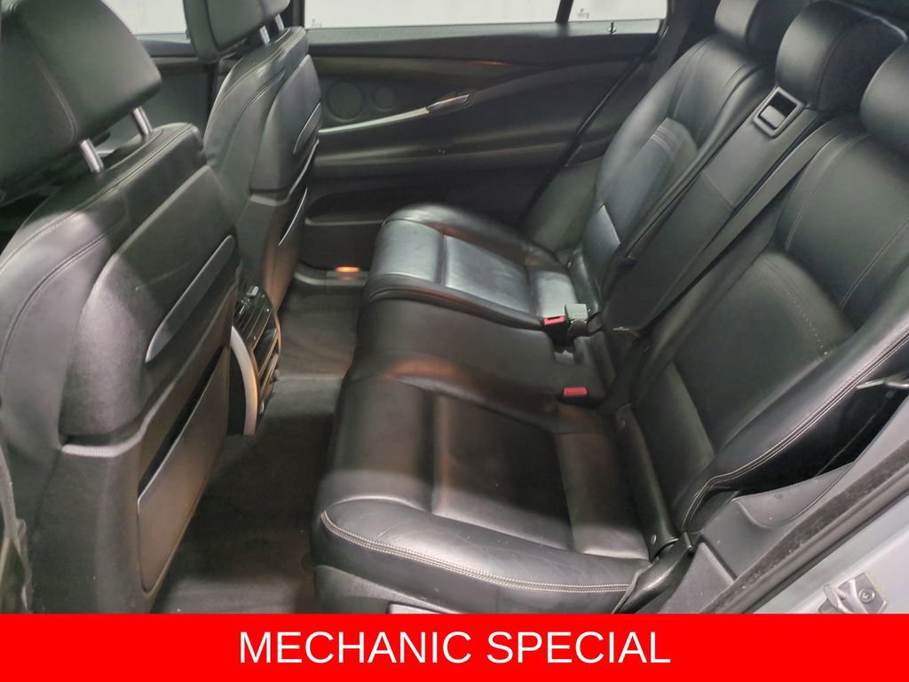 Used 2015 BMW 550i Gran Turismo xDrive image 20