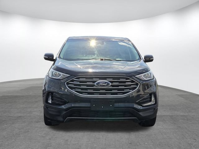 Used 2021 Ford Edge Titanium AWD/4WD image 2