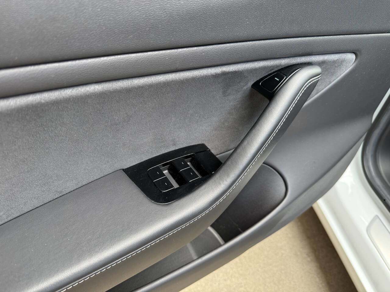 Used 2019 Tesla Model 3 Long Range AWD/4WD image 43