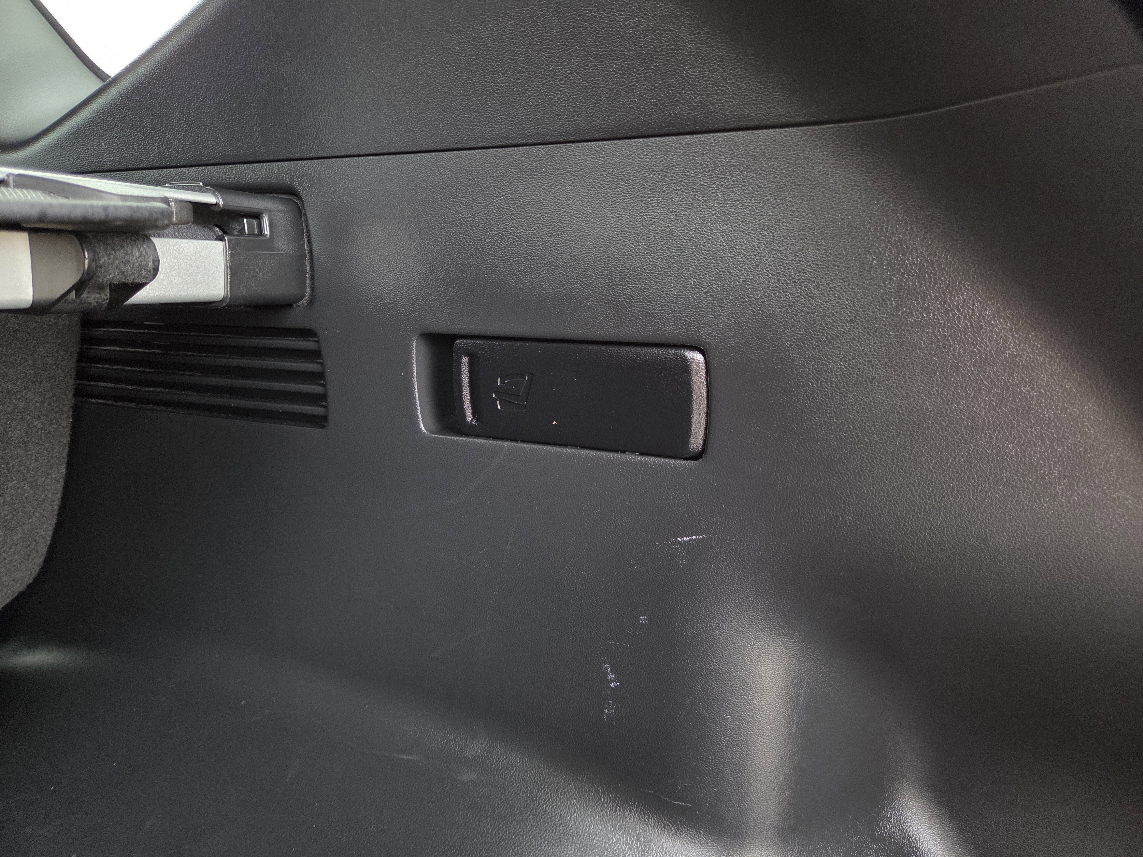 Used 2022 Hyundai Tucson SEL w/ Cargo Package FWD image 26