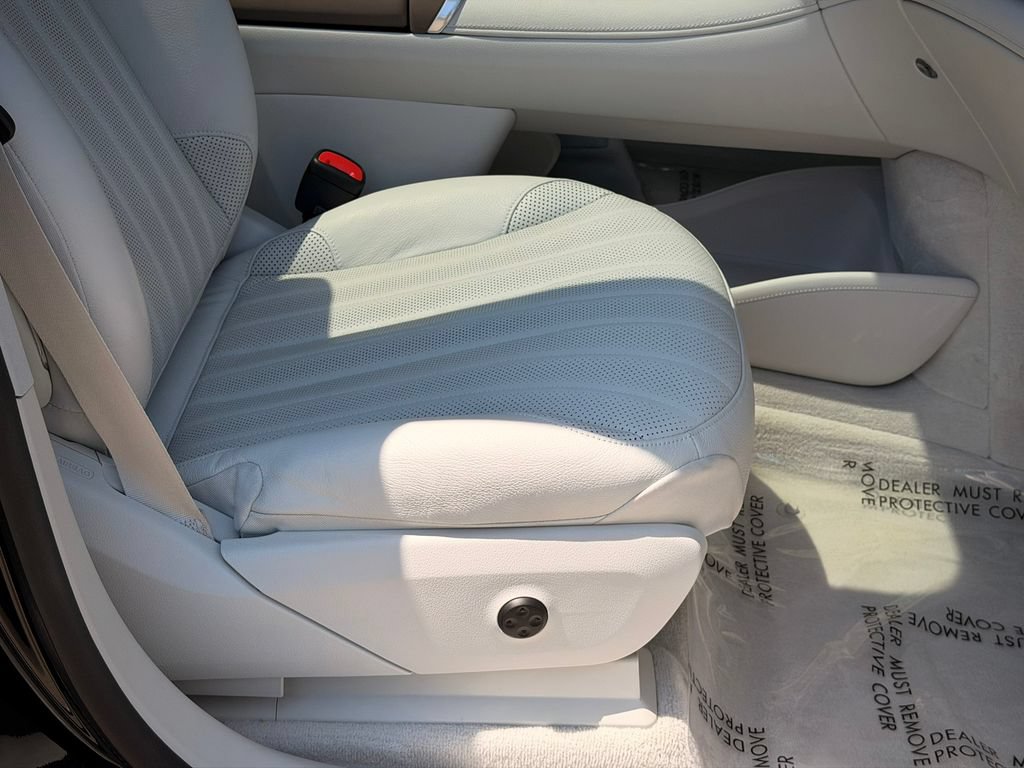 Used 2023 Mercedes-Benz EQS 580 4MATIC SUV image 15