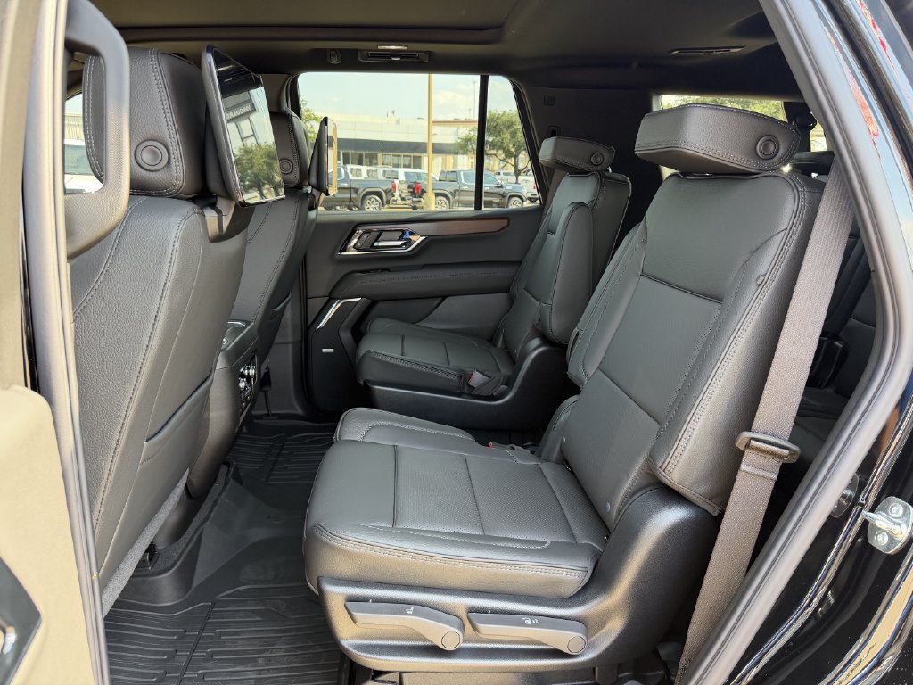 New 2027 GMC Yukon Denali w/ Denali Reserve Package AWD/4WD image 25