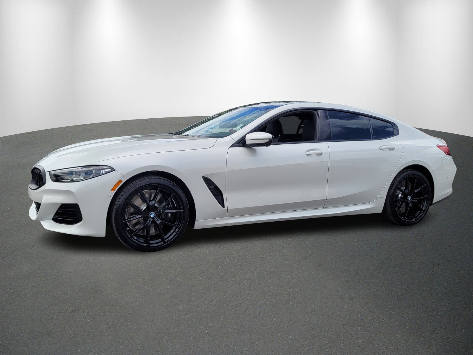Used 2026 BMW 840i w/ M Sport Professional Package RWD image 3