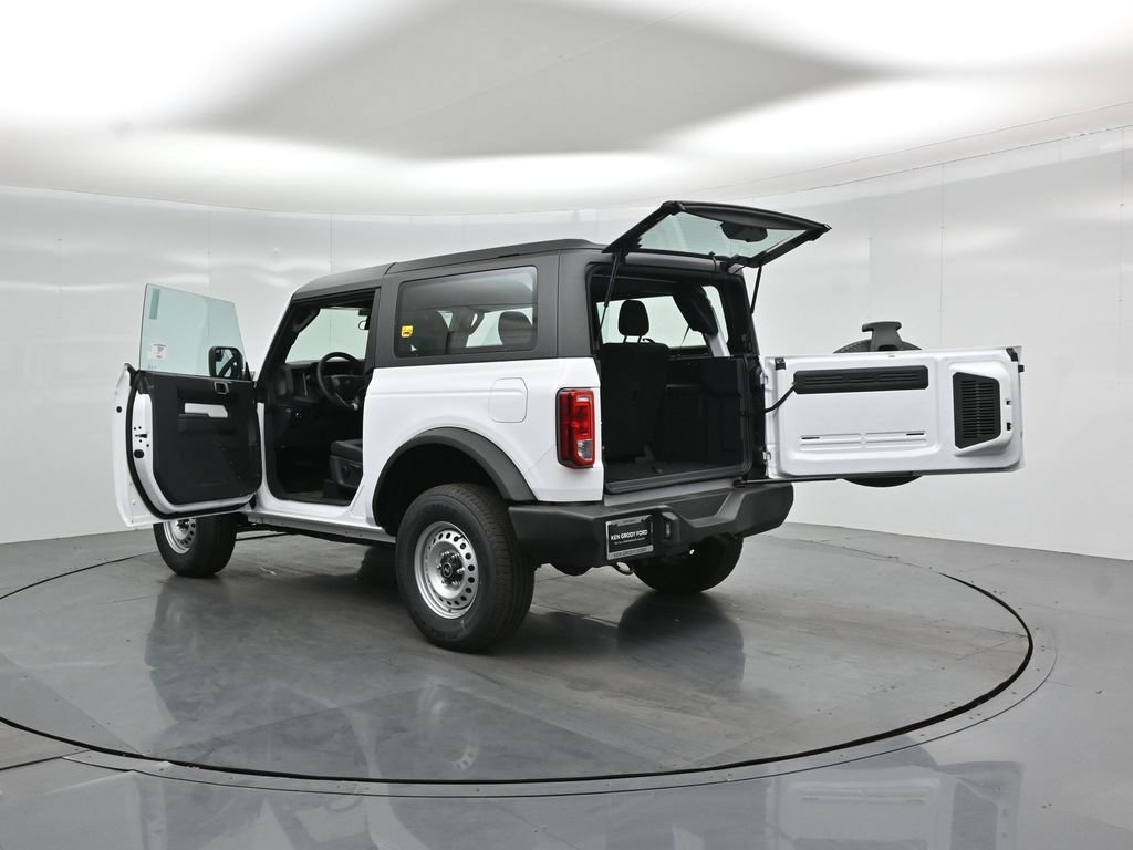 New 2026 Ford Bronco 2-Door AWD/4WD image 26