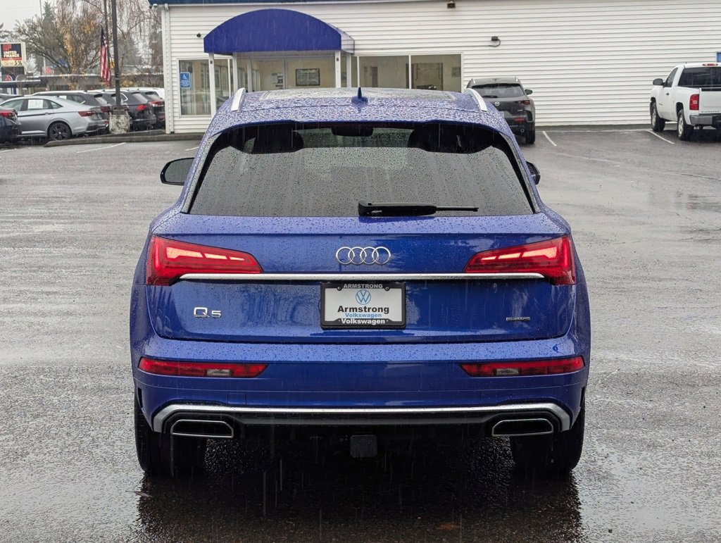 Used 2022 Audi Q5 e Prestige w/ Prestige Package image 4
