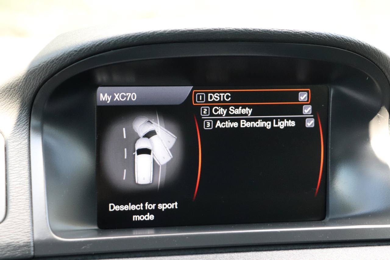 Used 2013 Volvo XC70 T6 AWD/4WD image 18