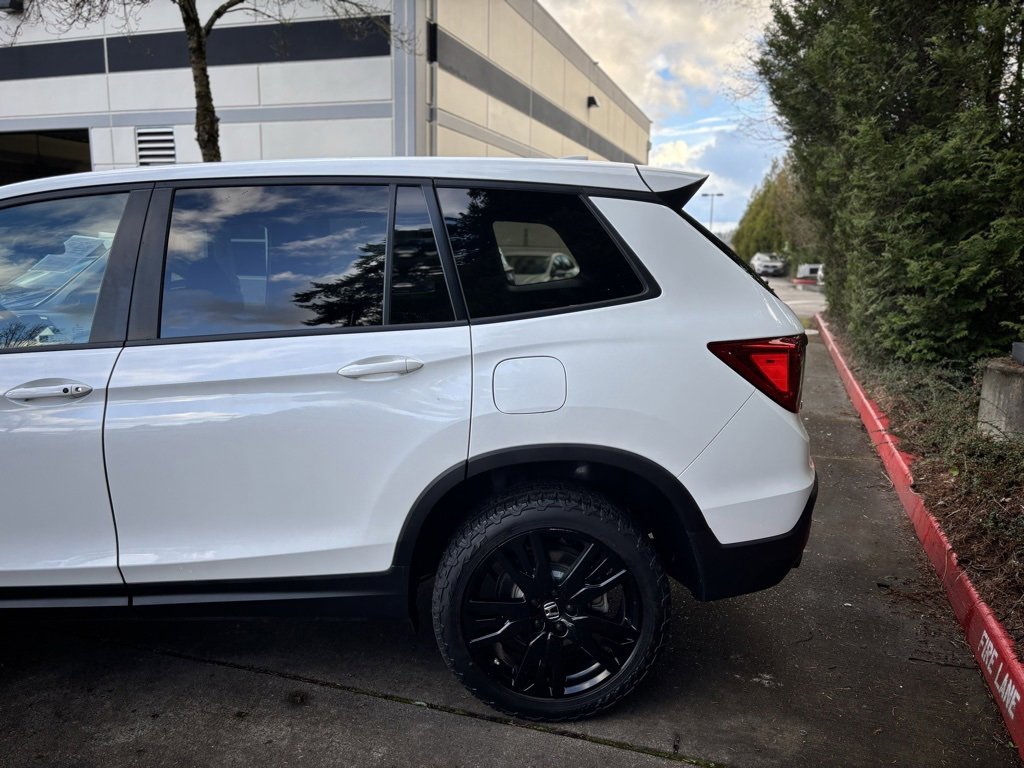 Used 2021 Honda Passport Sport image 4
