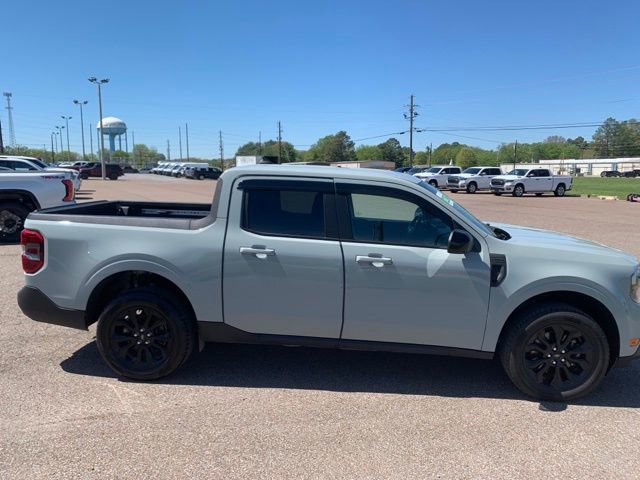 Used 2024 Ford Maverick Lariat w/ Black Appearance Package FWD image 8