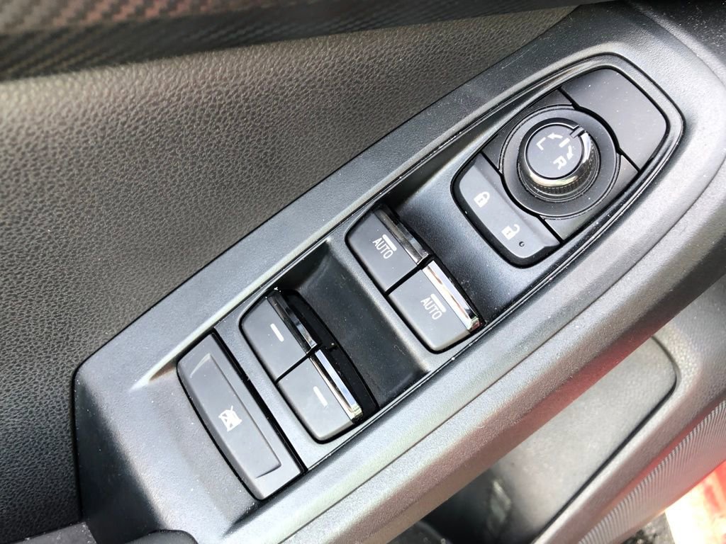 Used 2024 Subaru Crosstrek 2.0i Premium w/ Popular Package #3 image 16