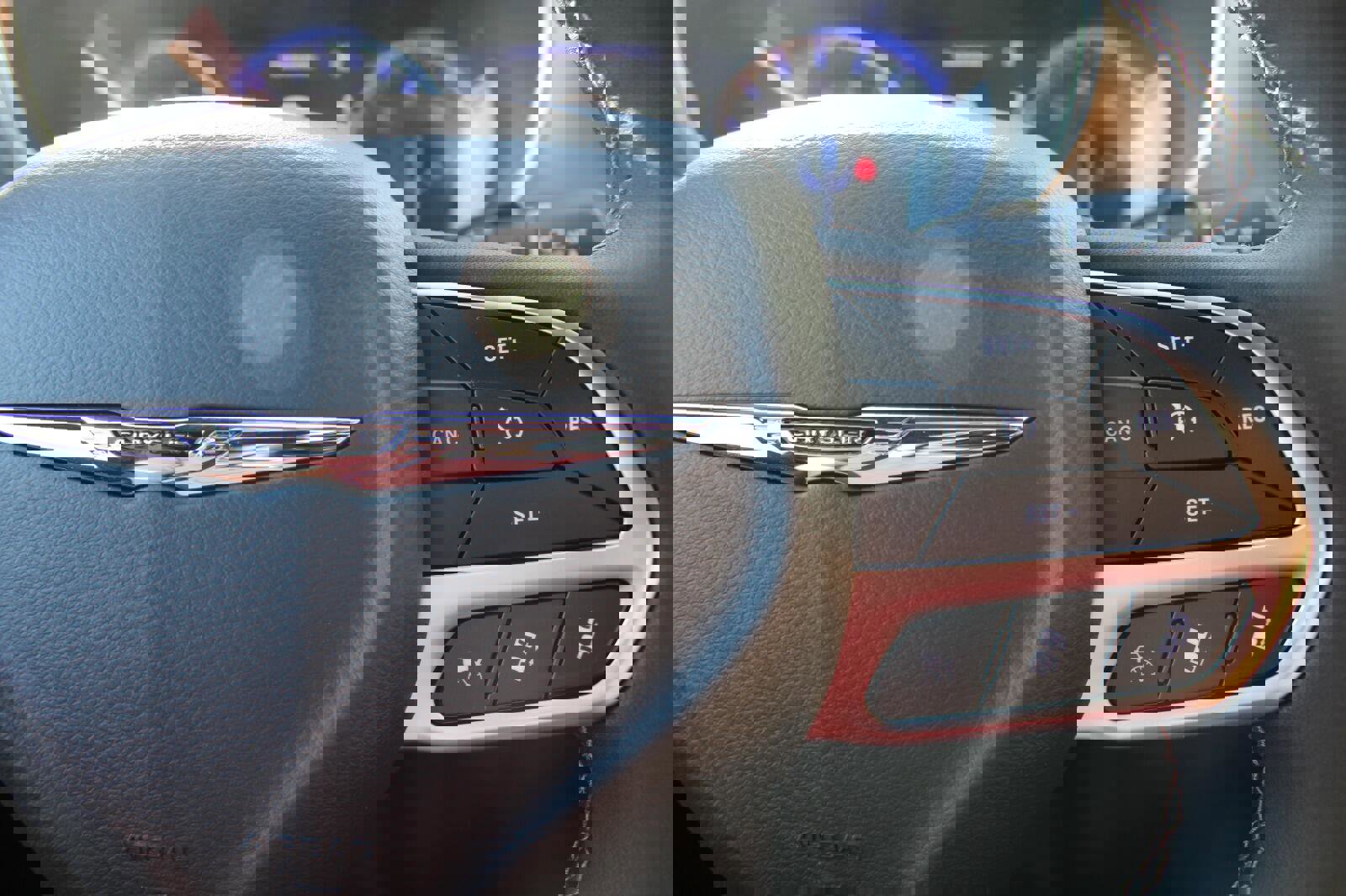 New 2026 Chrysler Pacifica Pinnacle image 15