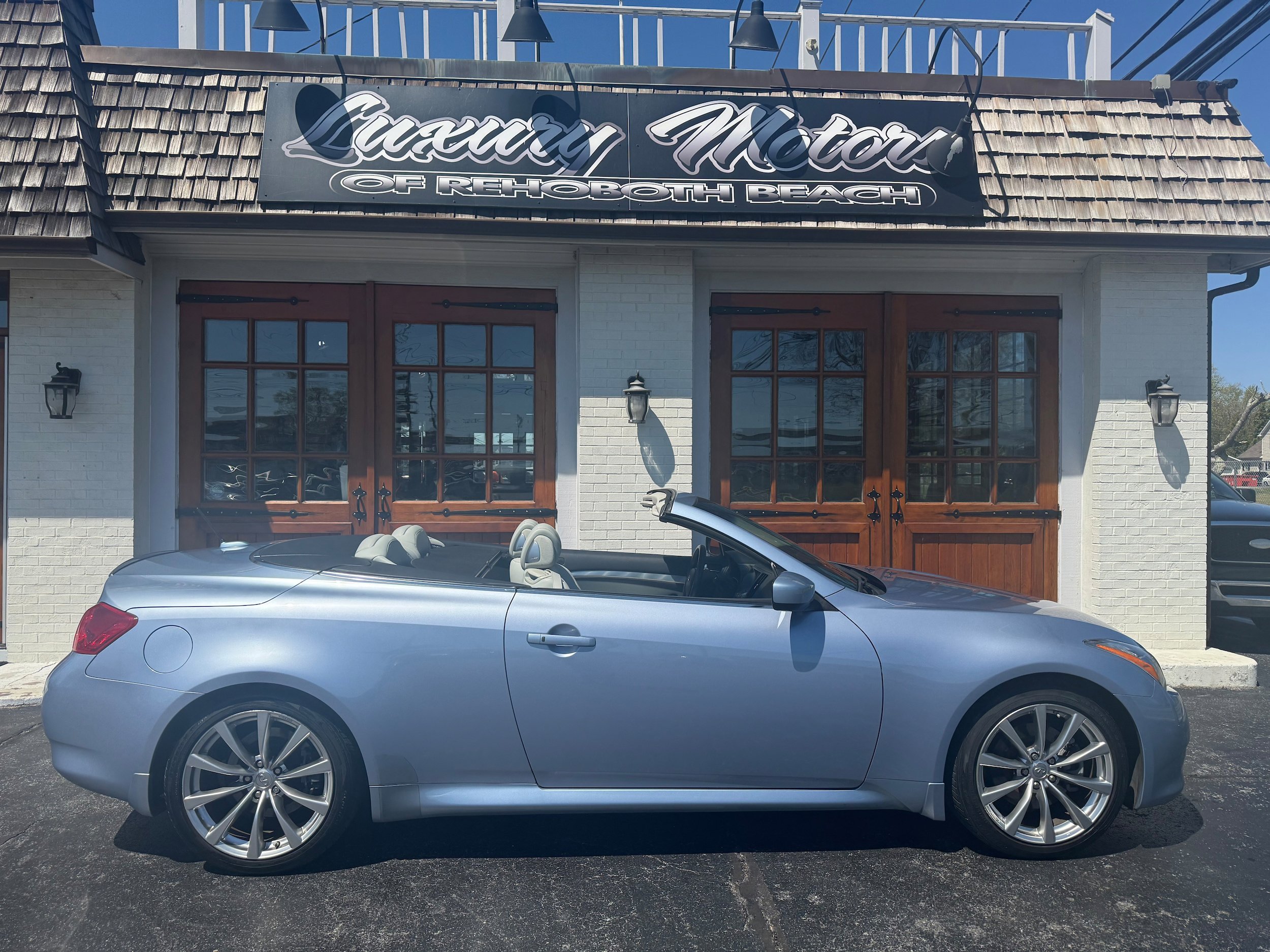 Used 2010 INFINITI G37 Sport w/ Premium Pkg RWD image 7