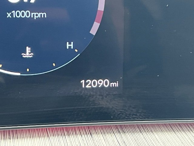 Used 2025 Hyundai Santa Fe Calligraphy image 14