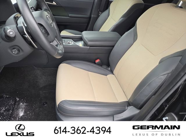 Used 2024 Lexus GX 550 image 36