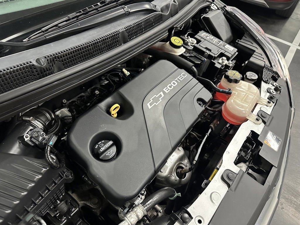 Used 2021 Chevrolet Spark LT image 33