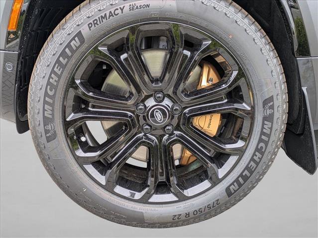 New 2025 Land Rover Defender 110 image 9