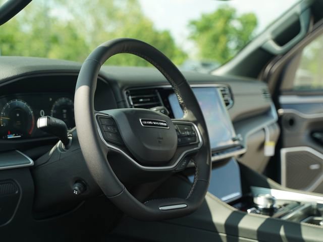 New 2026 Jeep Grand Wagoneer L Limited AWD/4WD image 27