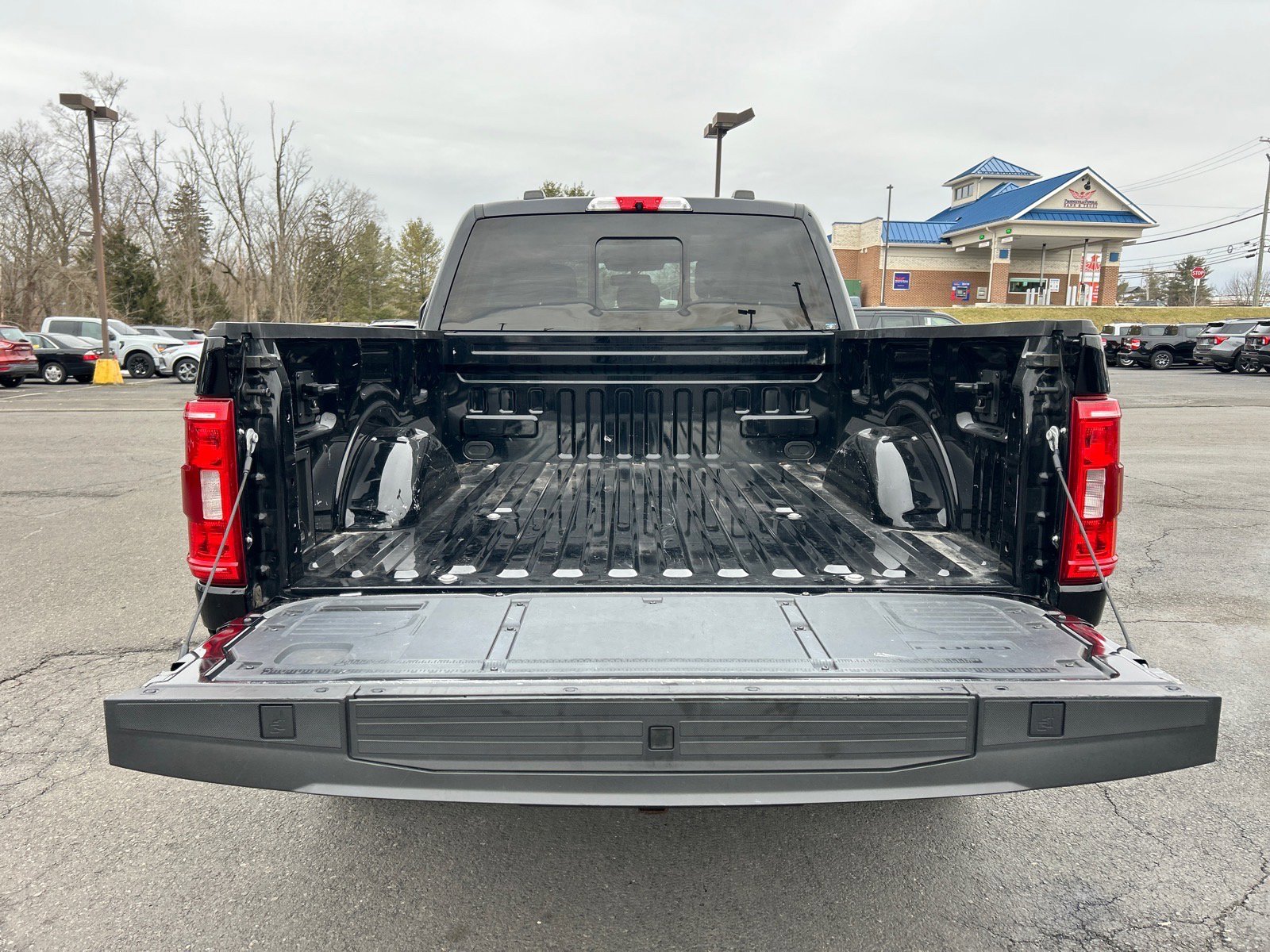 Certified 2022 Ford F150 XLT w/ Equipment Group 302A High image 14