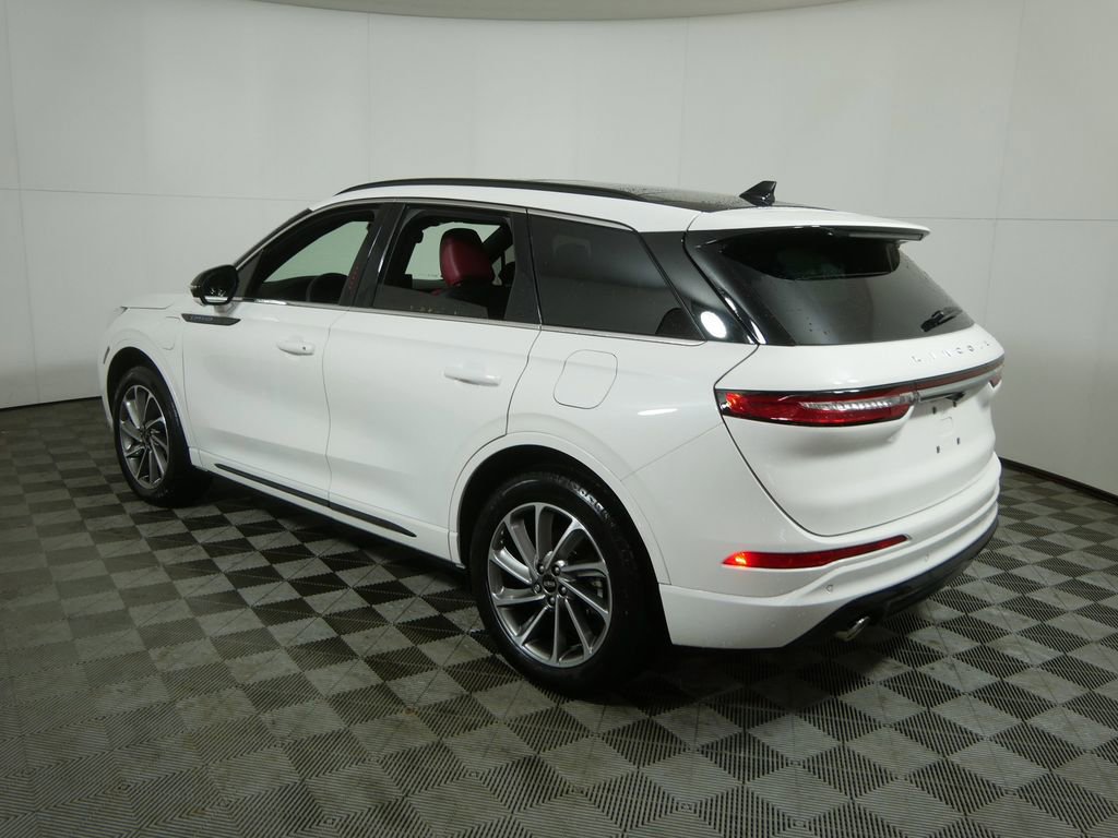 Used 2025 Lincoln Corsair Grand Touring w/ Equipment Group 301A image 6