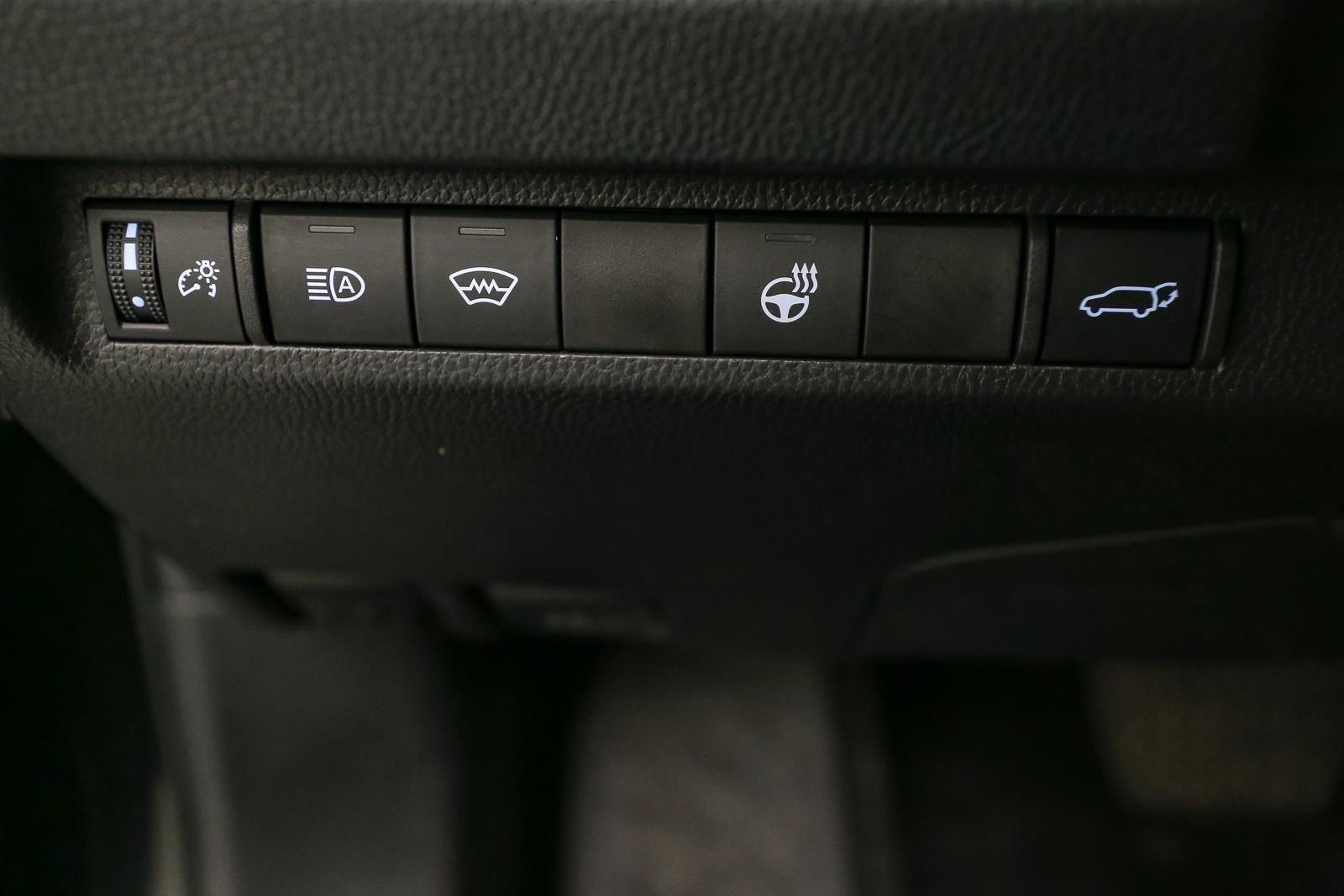 Used 2023 Toyota RAV4 XLE w/ Convenience Package AWD/4WD image 43