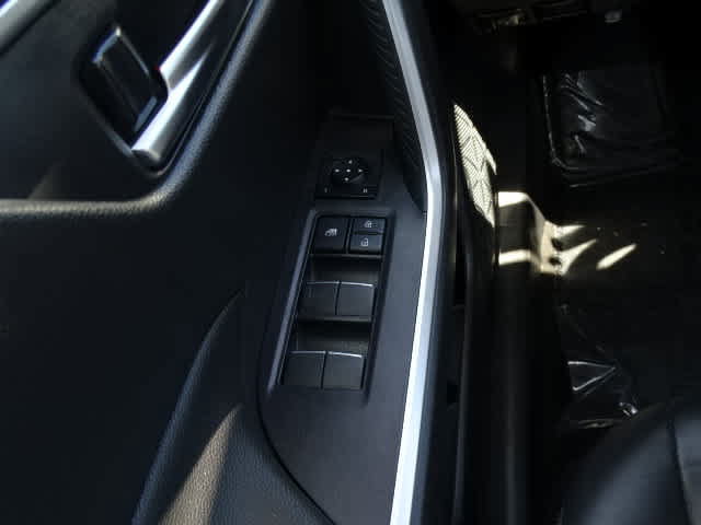 Used 2023 Toyota RAV4 XLE Premium AWD/4WD image 37