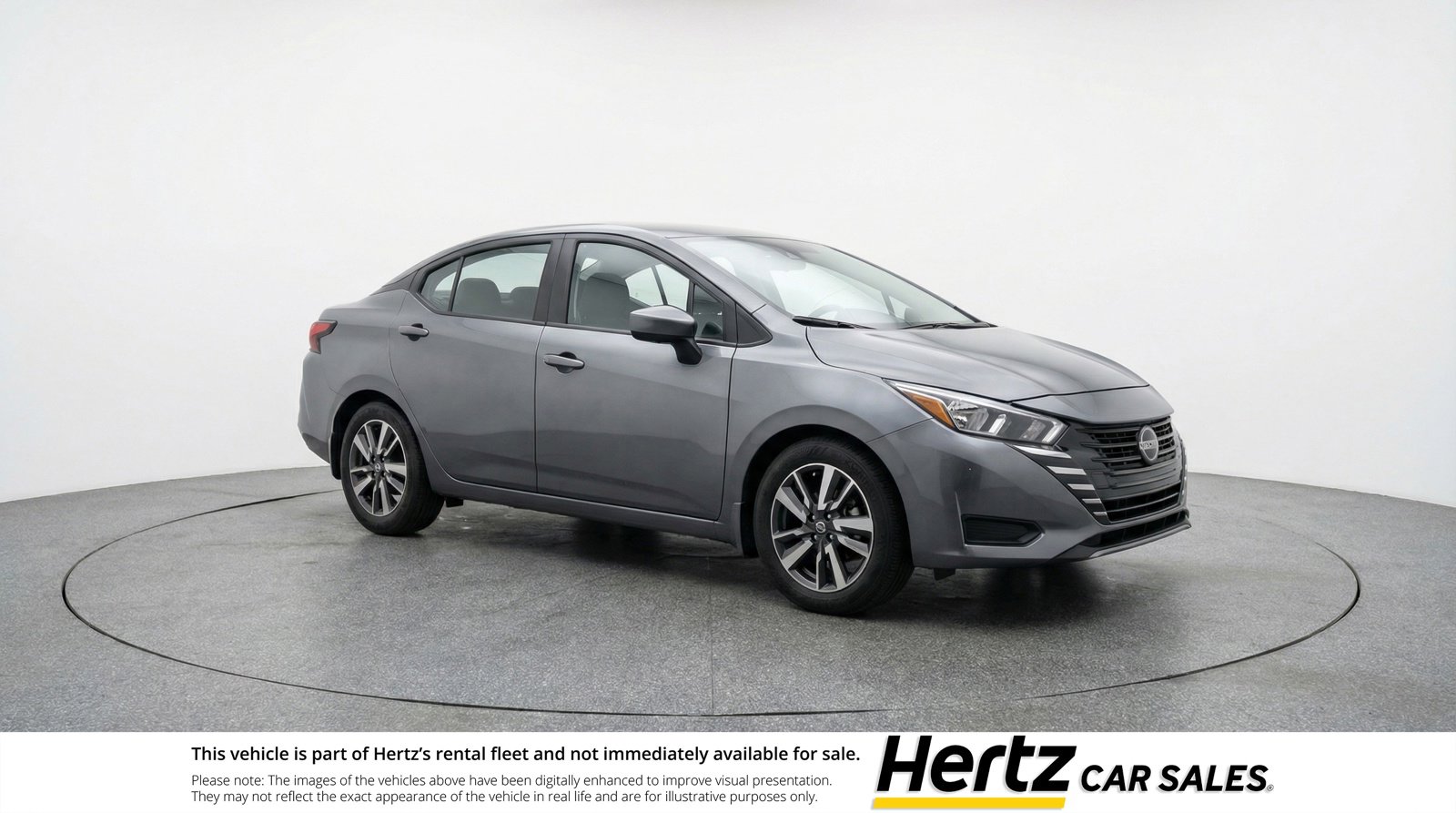 Used 2025 Nissan Versa SV image 1