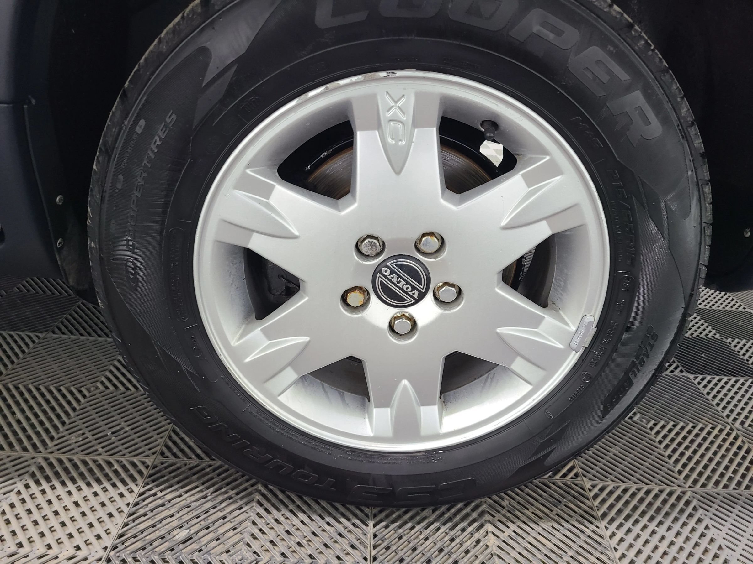Used 2006 Volvo XC70 Ocean Race Edition AWD/4WD image 17