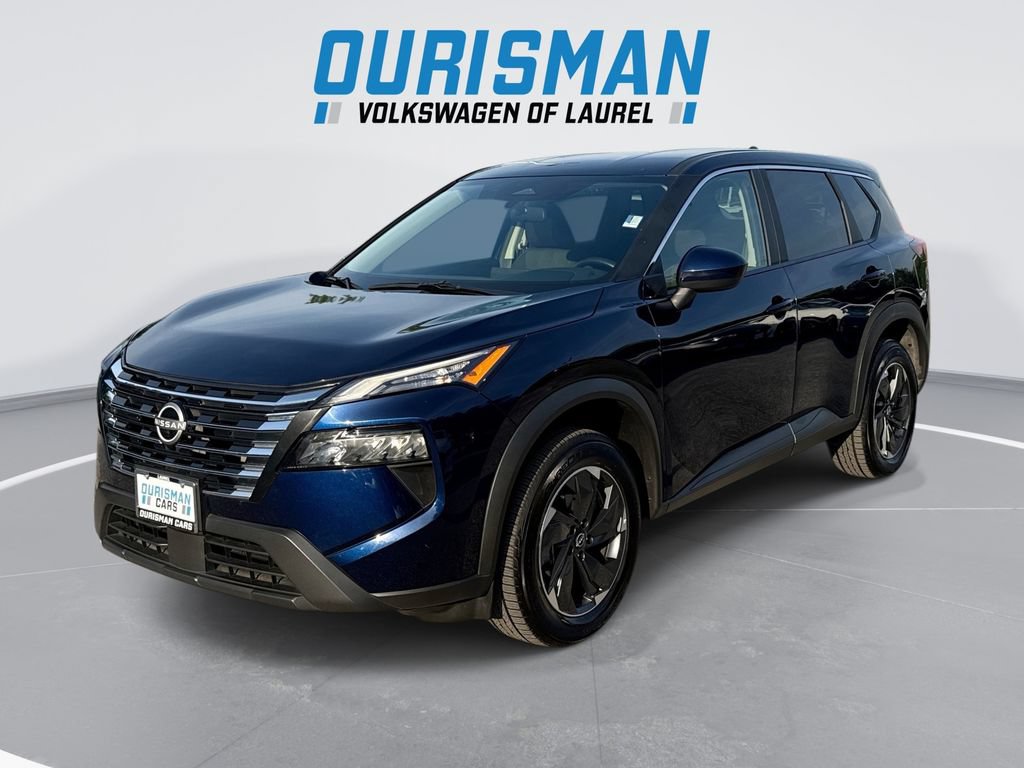 Used 2025 Nissan Rogue SV