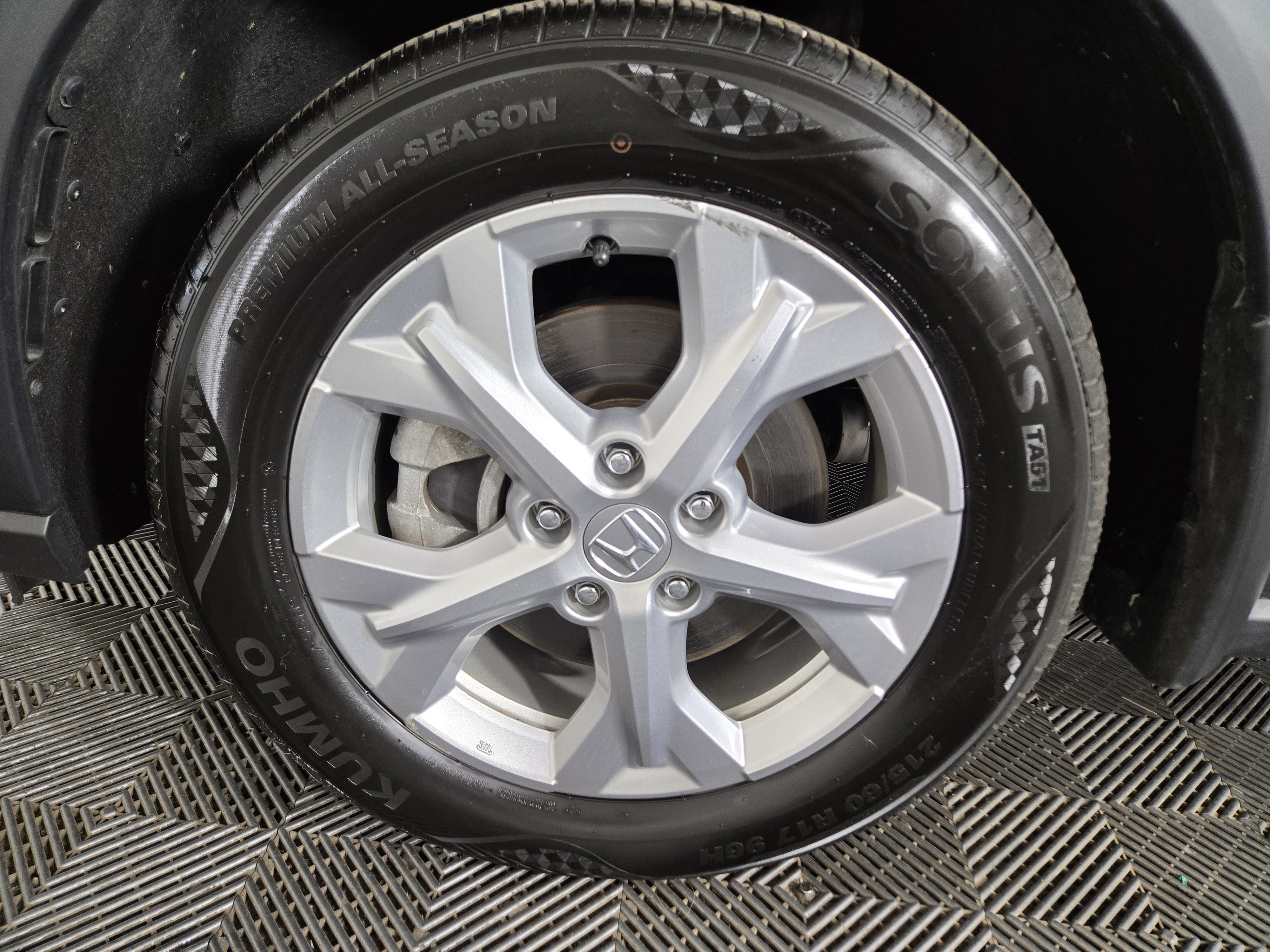 Used 2024 Honda HR-V LX image 31