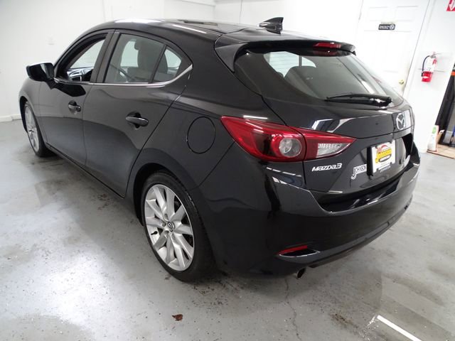 Used 2017 MAZDA MAZDA3 Grand Touring w/ Premium Equipment Package image 22
