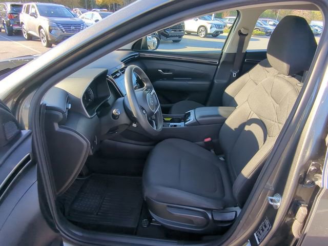 Used 2023 Hyundai Tucson SE image 18