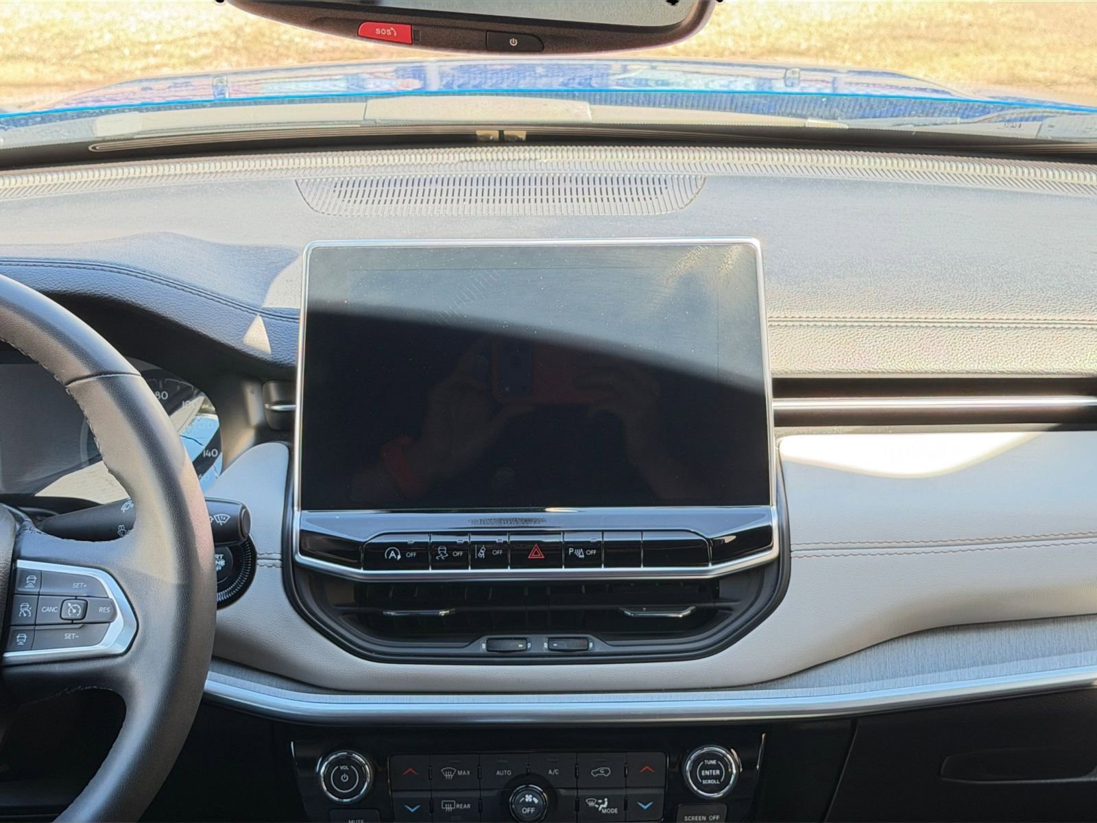 Used 2025 Jeep Compass Limited image 20