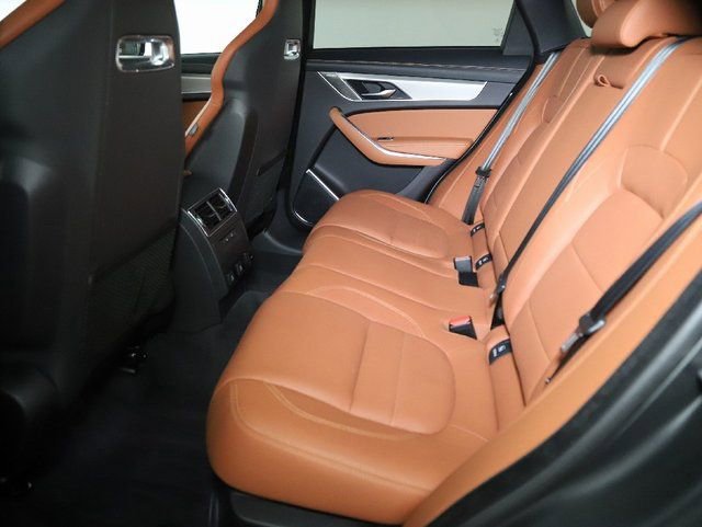 Certified 2025 Jaguar F-PACE R-Dynamic S image 28