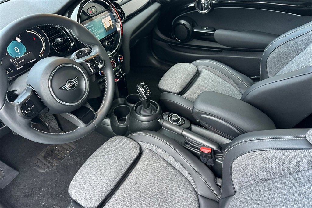 Used 2023 MINI Cooper S w/ Signature Upholstery Package image 10