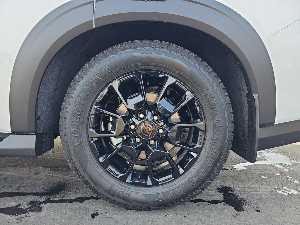 New 2026 Nissan Armada PRO-4X image 38