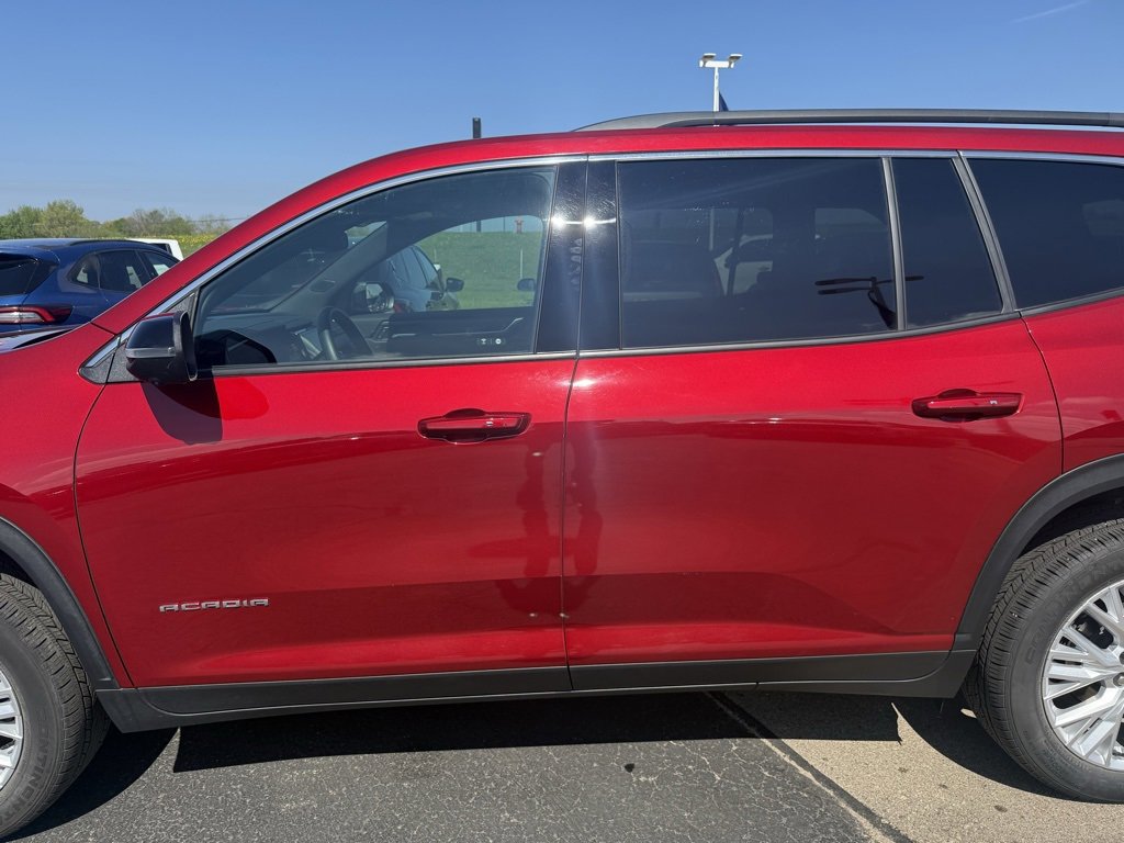 Used 2024 GMC Acadia Elevation image 35
