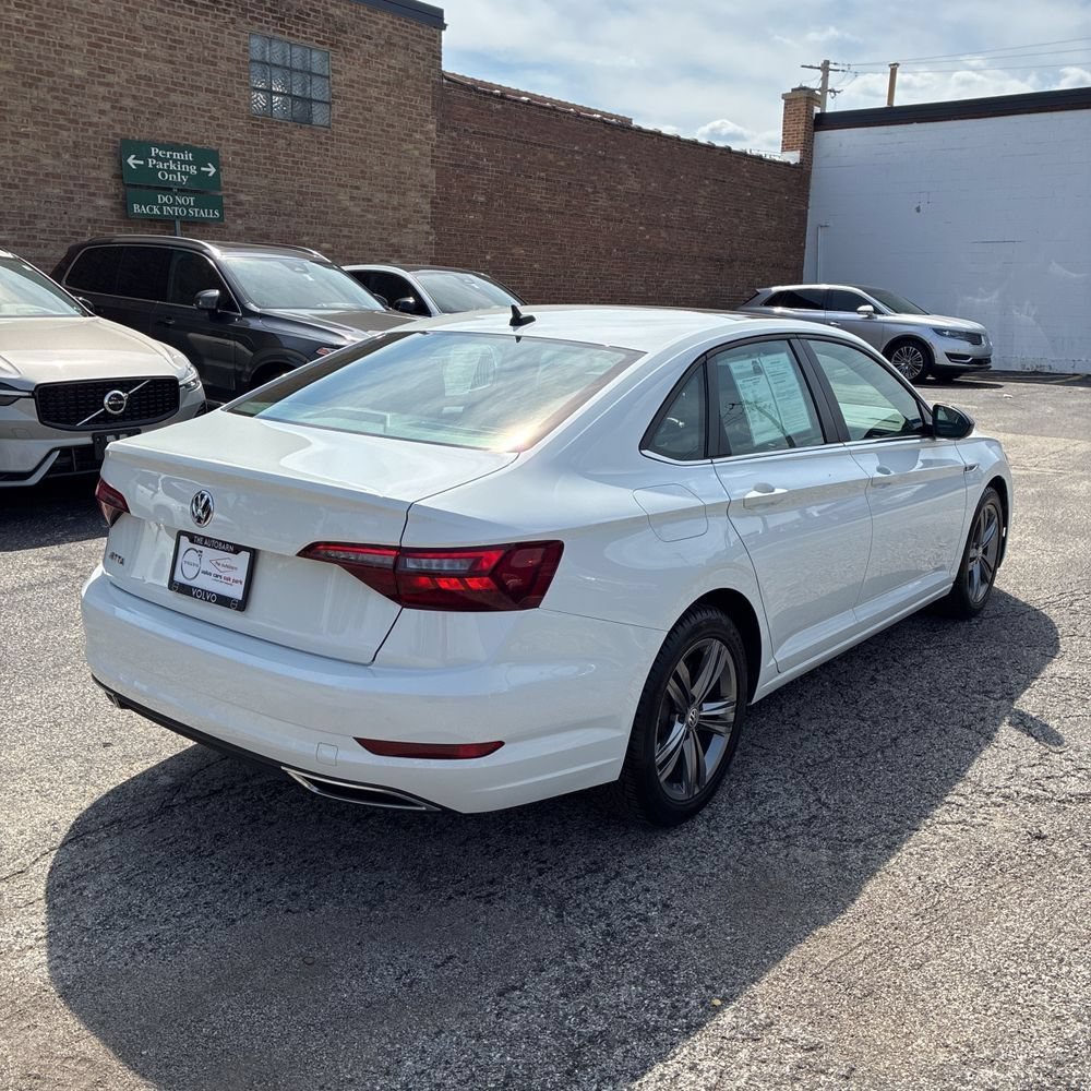 Used 2020 Volkswagen Jetta R-Line FWD image 3