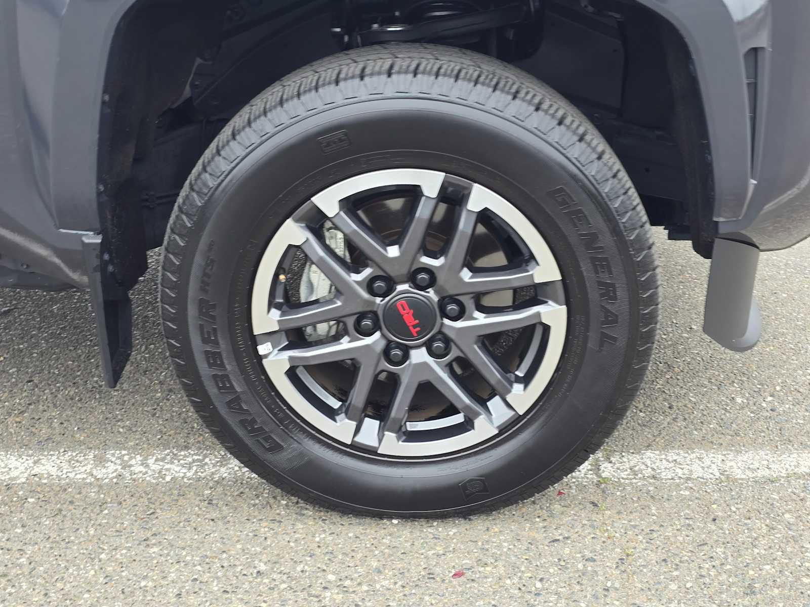 Certified 2024 Toyota Tacoma TRD Sport w/ TRD Sport Upgrade Package AWD/4WD image 9