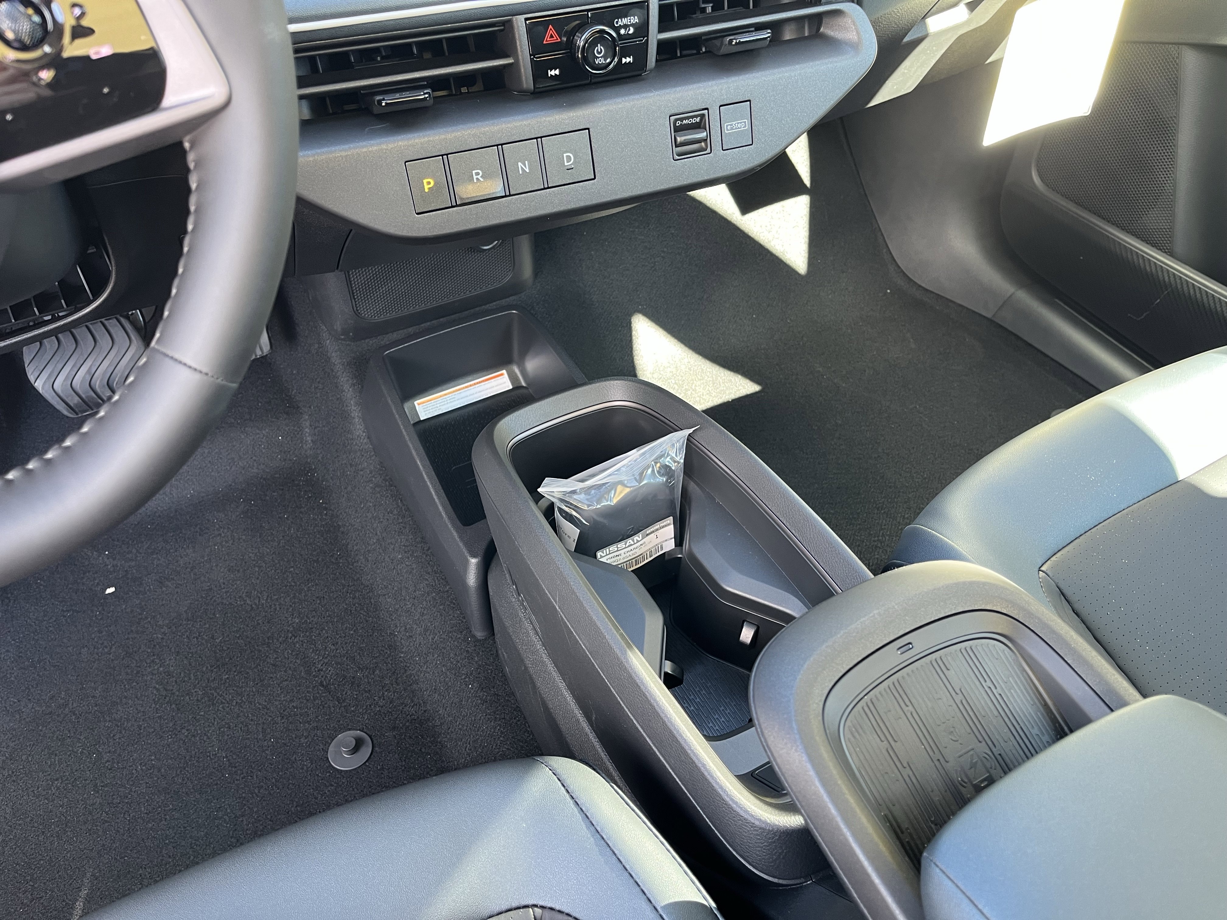 New 2026 Nissan Leaf Platinum+ w/ Cargo Package (Platinum+) image 22
